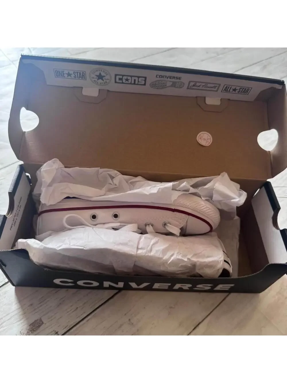 Converse worn chuck yukon